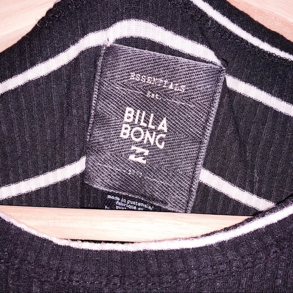 Billabong dress - Picture 2 of 2